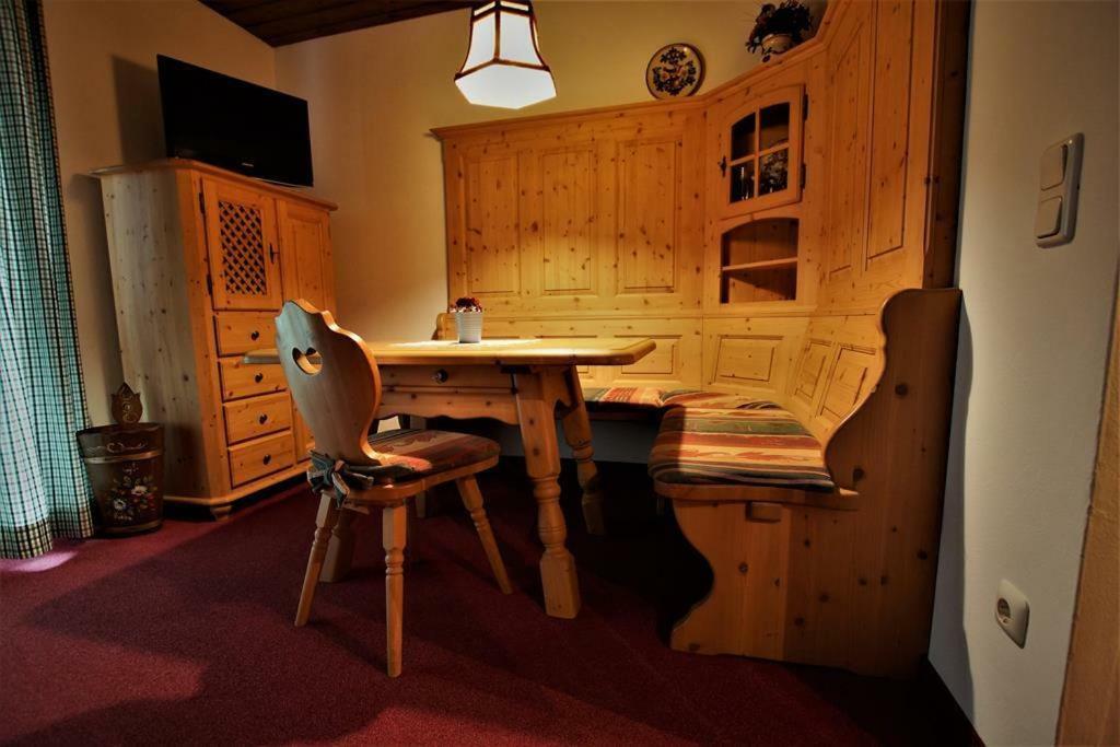 Ferienhaus Waldwinkl Grainau Quarto foto